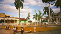 13. Cuba - Yvan Roumengous-Art.com ©
