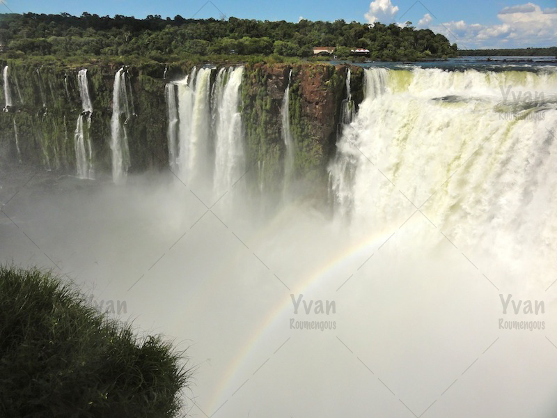 18. Argentine - Yvan Roumengous-Art.com ©