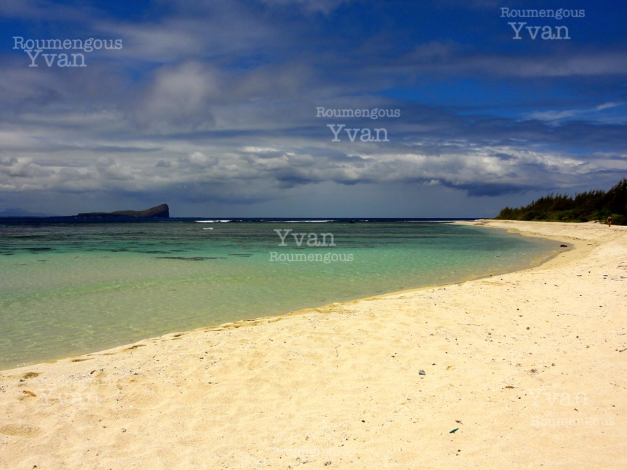 79.île Maurice - Yvan Roumengous-Art.com ©-1